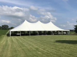 40x80 Pole