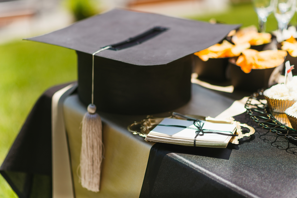 Turning Your Hillsborough Backyard into the Ultimate Graduation Venue